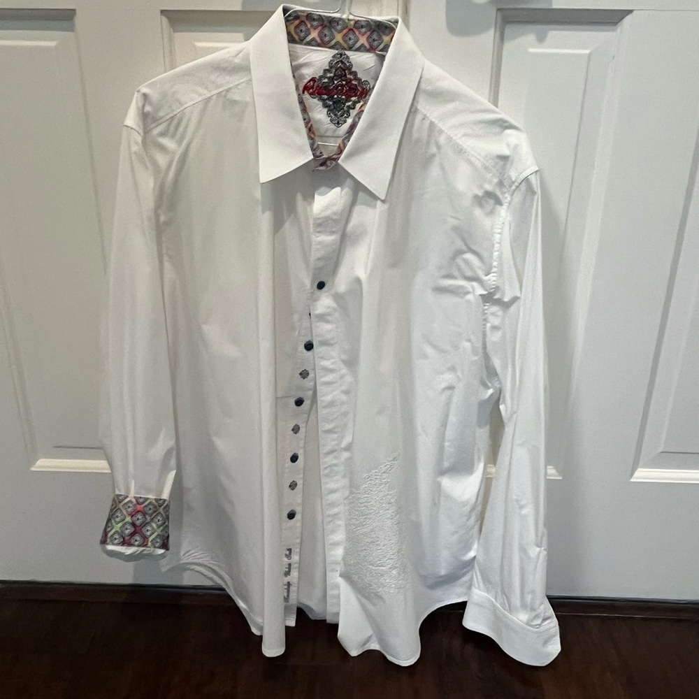 Robert Graham White Dress Shirt with Embroidered Detail